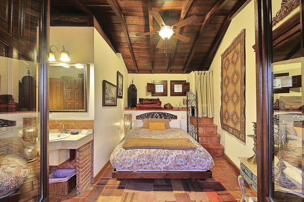 Solar Montesclaros Apartment Granada Room photo